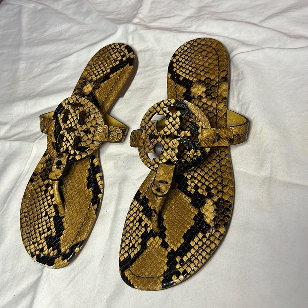 Snake Print Tory Burch Sandals - Picture 4 of 4